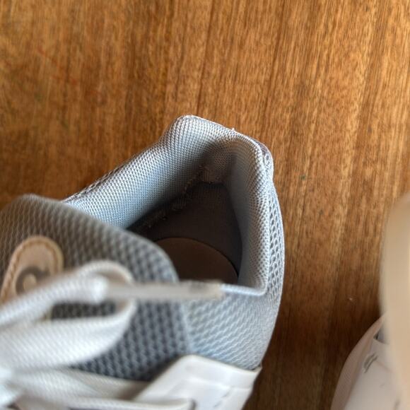 ON running Rodger advantage women’s size 7.5 - Picture 10 of 11